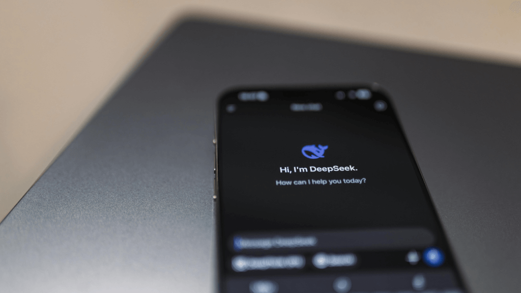 промт-инженер