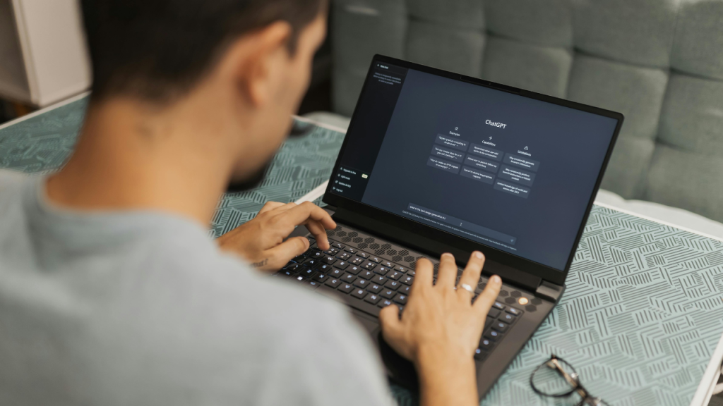 использовать ИИ