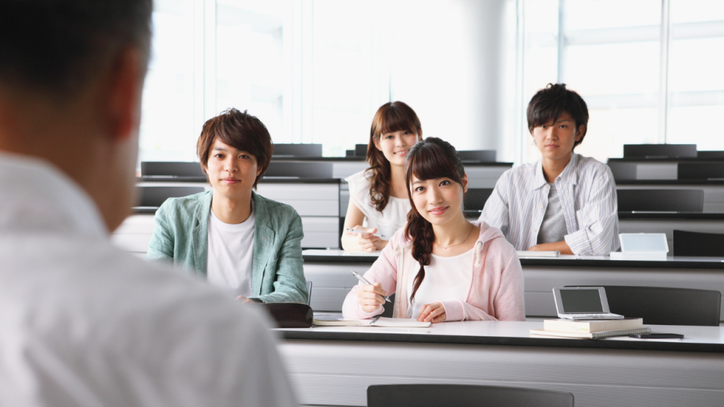 удерживать внимание