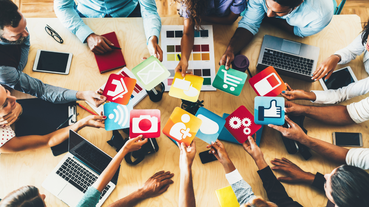 создавать посты